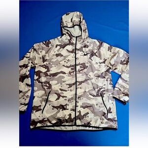 Nike camo windbreaker full zip hoodie jacket. Mens XL
